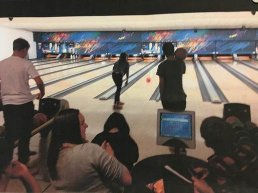 Bowlingspielen der Klasse 10 M